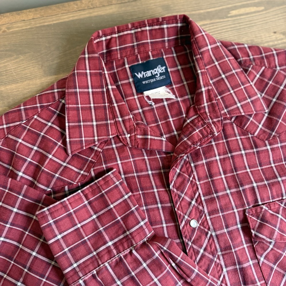 Wrangler Men's 17.5x36 Tall XXL Red Plaid Long Sleeve Vintage Pearl Snap Up Top